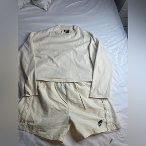 Nike cream casual set